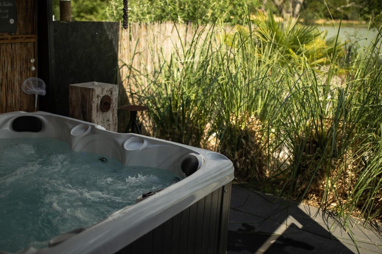 Drents Genieten - Riegheide Met Prive Jacuzzi Villa Erm Exterior photo